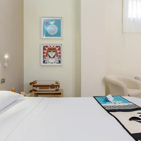 Ξενοδοχείο Domomea 4*