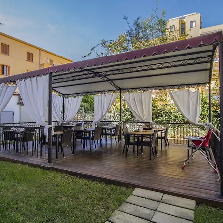 Hotel Domomea