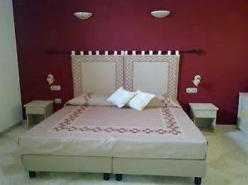 Hotel Domomea 4*