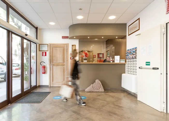 ドモメア 4* アルゲーロ